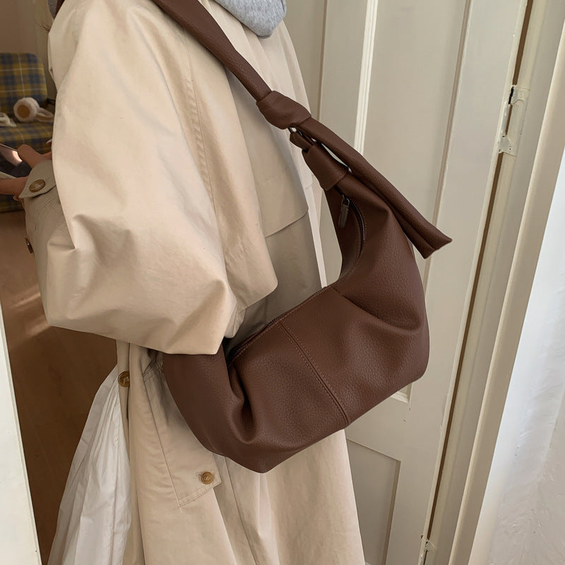 Korean style large capacity retro women's bag soft leather pleated dumpling bag lazy style casual versatile commuter shoulder crossbody bag