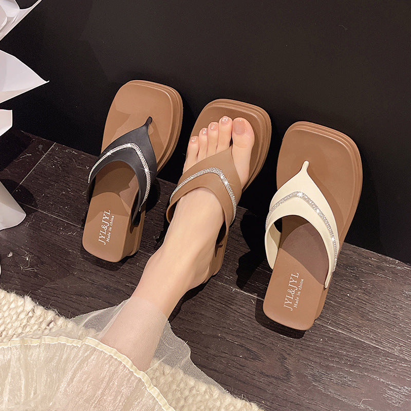 thick sole pig nose fairy outwearfashion flip flops 2026 new style with skirt heightening beach shoes wholesale