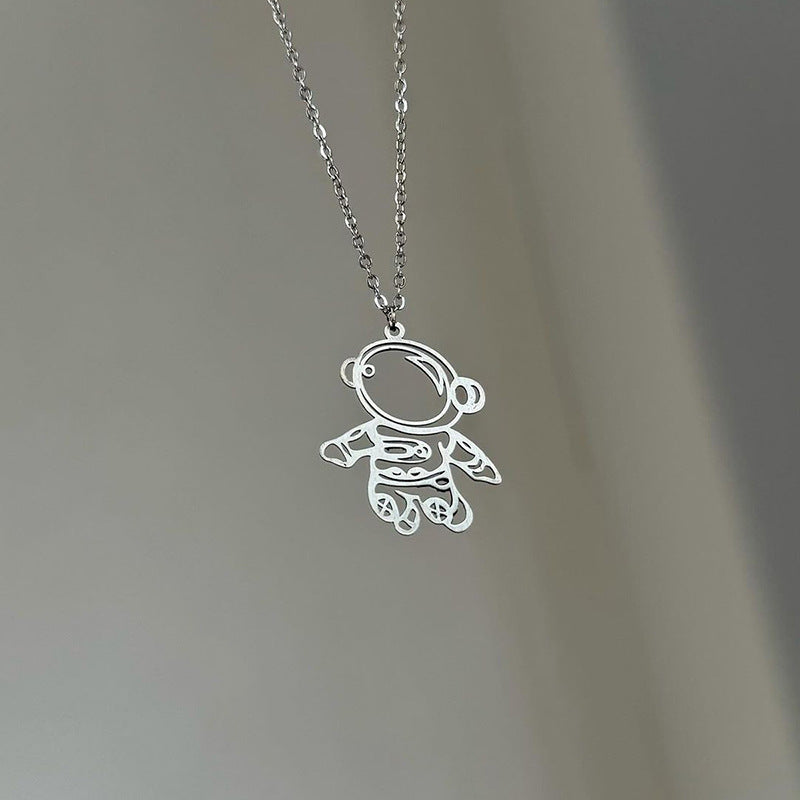 Wholesale disco sweater chains, european and american cross-border jewelry, astronaut stainless steel necklaces, unisex versatile chokers