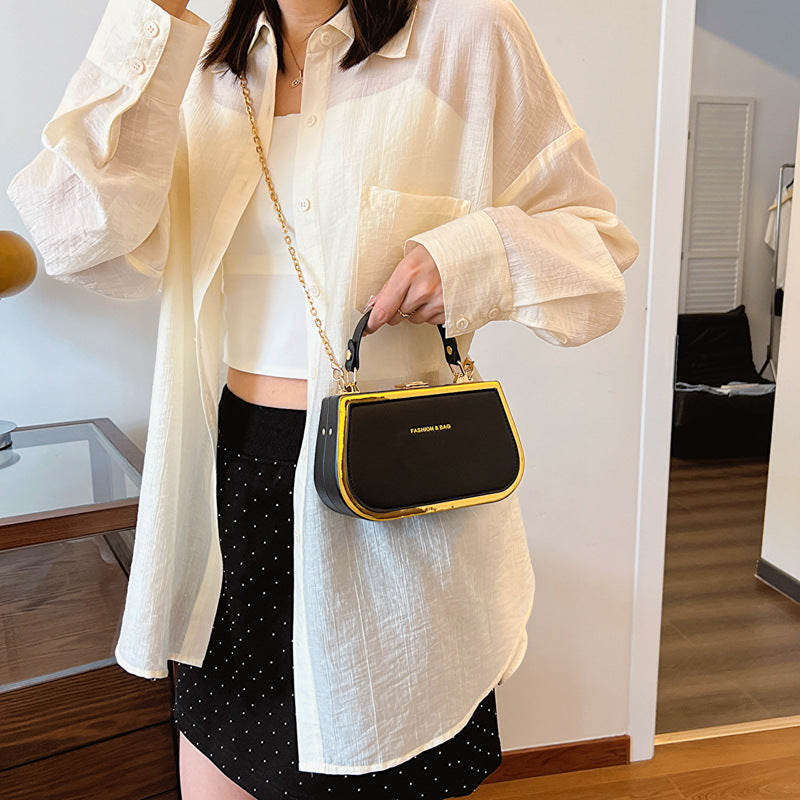 Chain box handbag - trendy, minimalist shoulder bag - candy color crossbody bag - chic & stylish commuter bag - fashionable