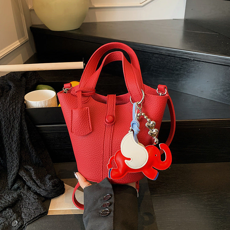 Foreign trade summer popular small bag women 2025 new exquisite versatile messenger bag fashionable super fire portable bucket bag