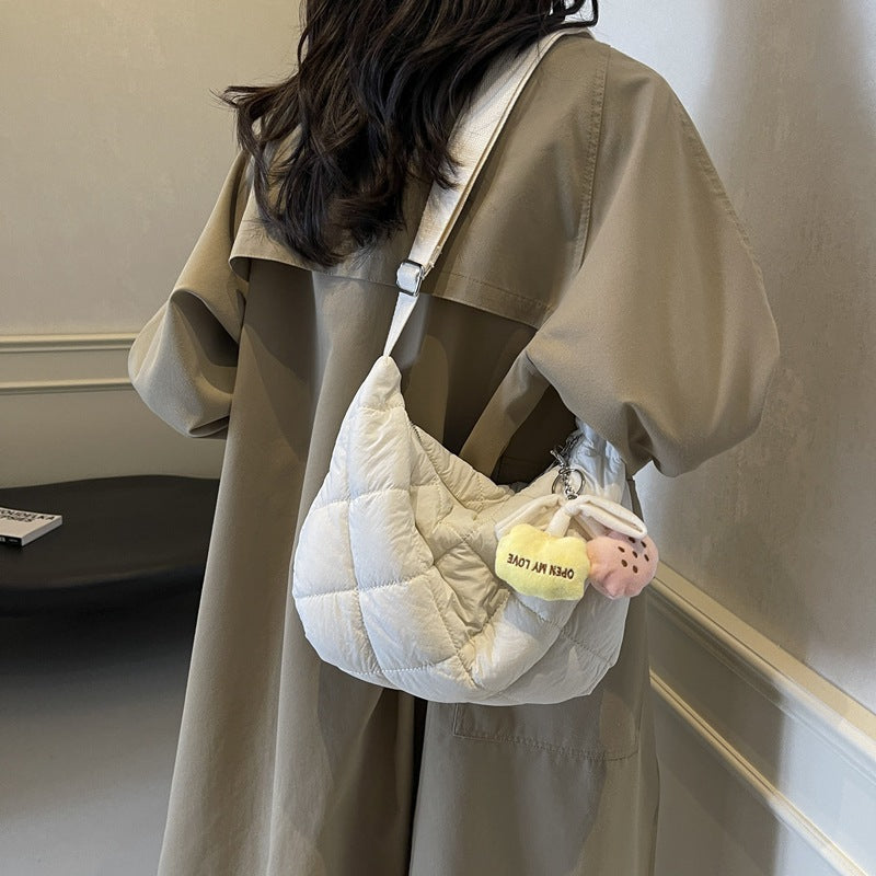 Cross-border new autumn and winter cotton clothes, bags, rhombus casual versatile messenger bags, commuter single shoulder fashion crescent moon dumpling bags