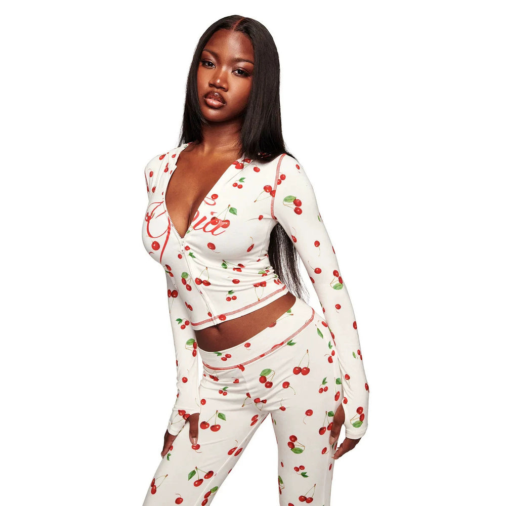 european and american style women's long-sleeved top and shorts set, featuring trendy digital prints, blair-style cuffed joggers, and a two-piece design
