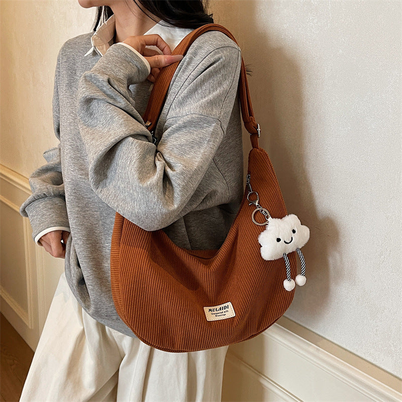 Fall and winter large-capacity bags for women new arrival dumpling bags are popular this year niche style crossbody bags large-capacity shoulder bags