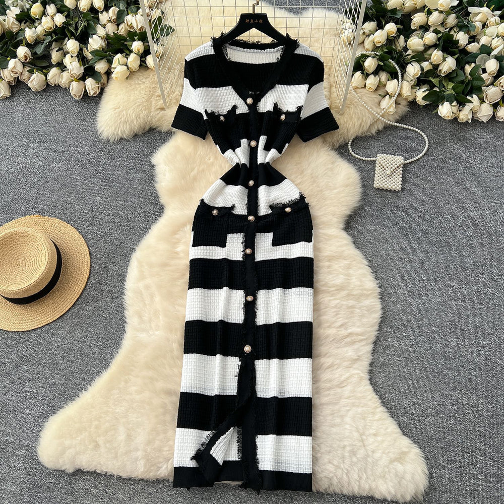 Xiaoxiangfengclassy raw edge v neck short-sleeved knittingdress women's summer waist single-breasted silm long skirt