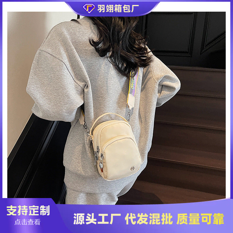 Cross-border wide shoulder strap small satchel women's shoulder bag light travel commuter fashion women's bag versatile casual messenger bag