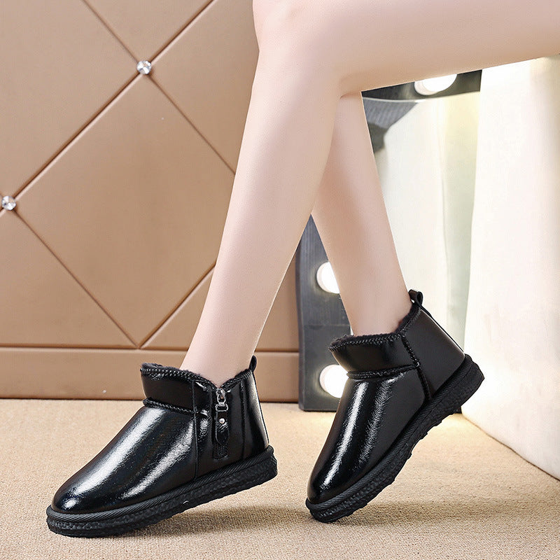 Snow boots women's 2025 winter short boots short boots piled thickened women's shoes fur integrated versatile cotton shoes piled warm