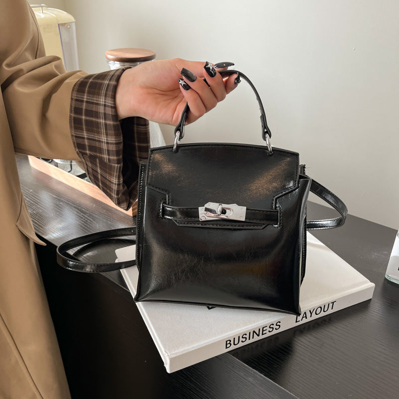 Foreign trade  fashion trend women's bags Kelly bags new handbags niche women's shoulder bags large-capacity messenger bags