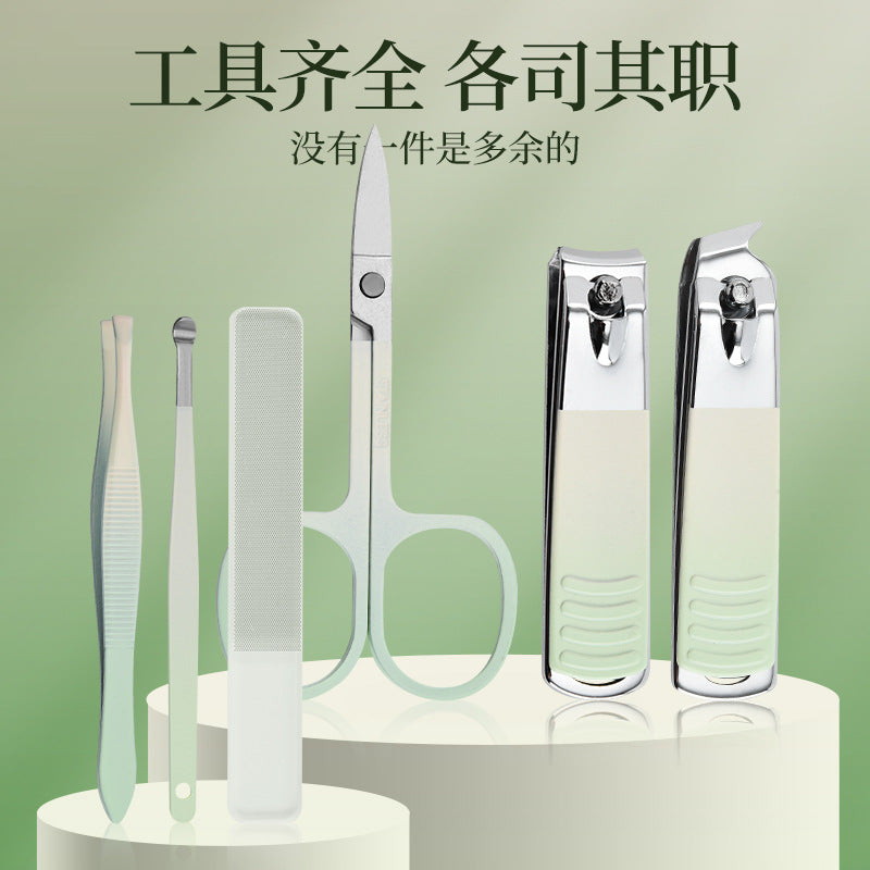 German stainless steel angled edge nail clipper set - wholesale available, starting from one piece. complete manicure and pedicure tool kit with storage box