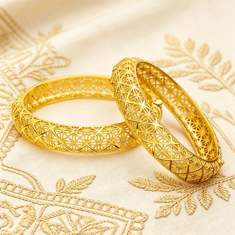 Vintage filigree hollow gold-plated bangle for women - middle eastern wedding & ethnic style bracelet - wholesale & dropshipping available