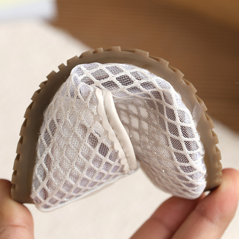 Vancahao girls' hollow-out sandals,  summer new collection, kids' beach shoes, toddler mesh single shoes, princess shoes