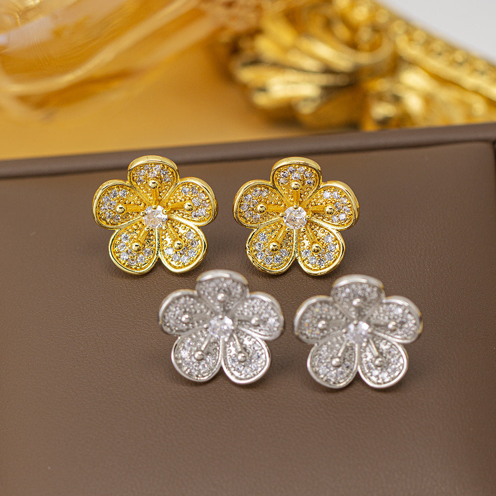 fashion elegant four-leaf clover earrings personalized zircon flower classy earrings niche styleaccessible luxurynew arrival earrings