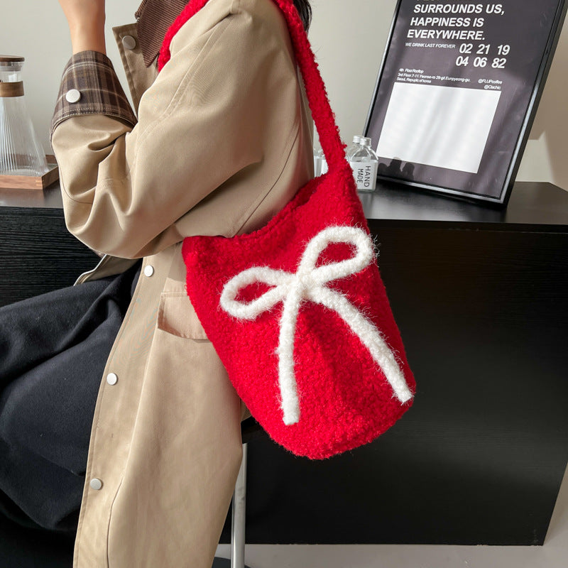 Retro plush large-capacity bucket bag women's versatile shoulder small crossbody cloth bag niche casual bag