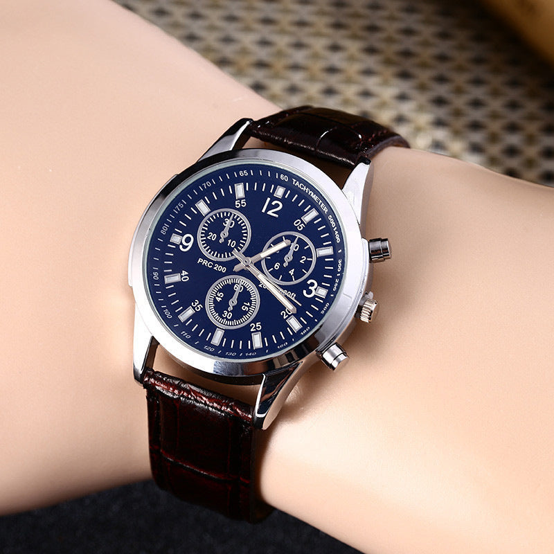 Wholesale hot-selling fashion watches for men - export quality men's quartz watches with decorative fashion blue light glass and leather straps