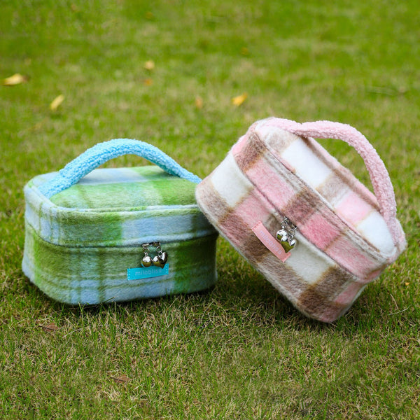 Cosmetic bag Large size portable high value toilet bag Little girl travel skin care products Cosmetics storage bag