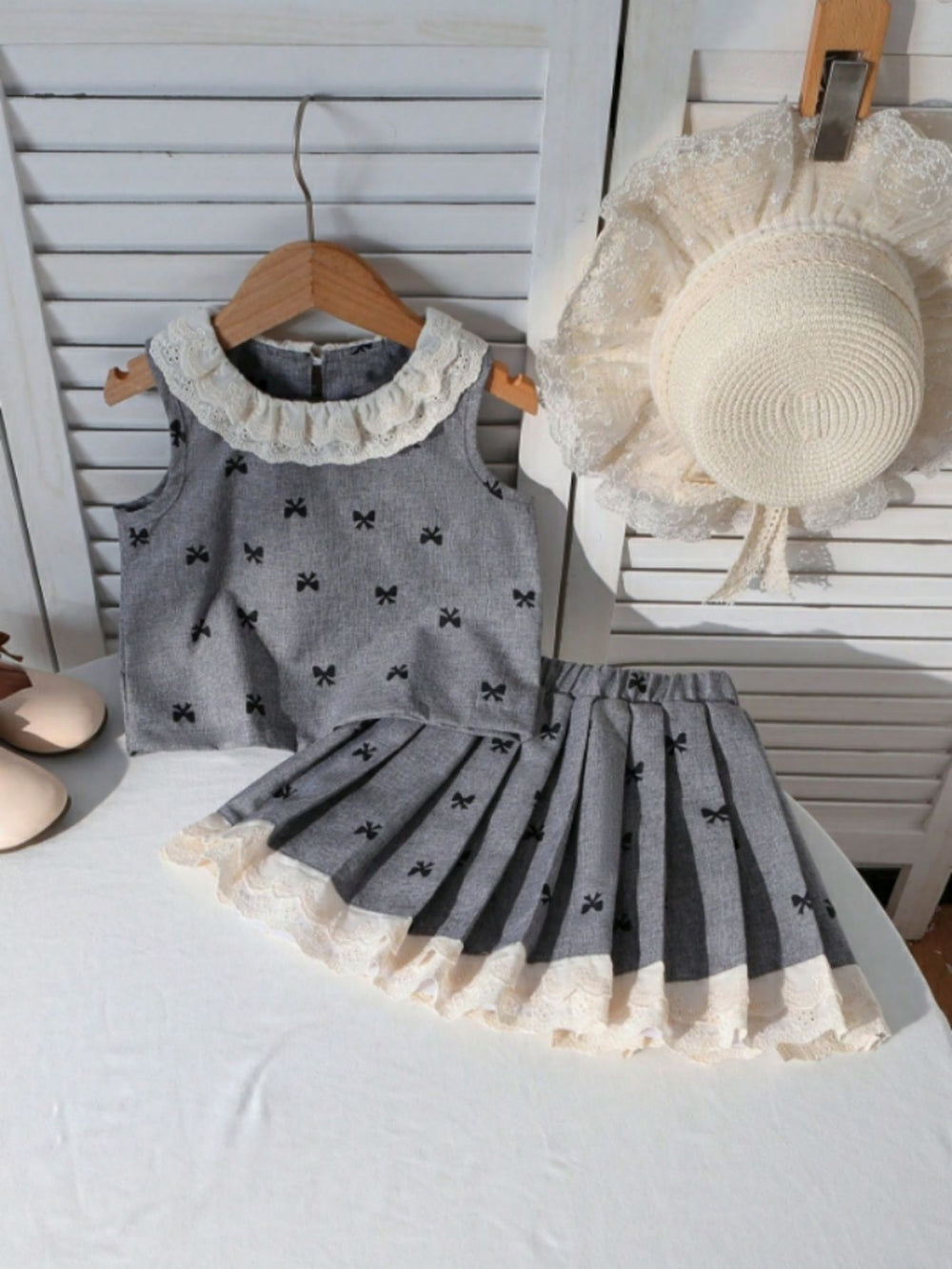 spring/summer new arrival: girls' lace ruffle collar tank top + pleated a-line skirt two-piece set (cross-border e-commerce)