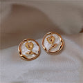 E5682 gold