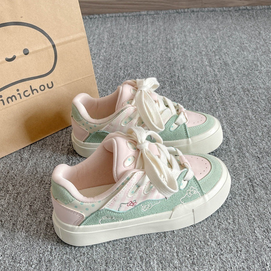 K-stylecasual sneakers for women 2026 spring and summer new arrivaleasiest for matchniche style shoes thick sole student white shoes bread shoes