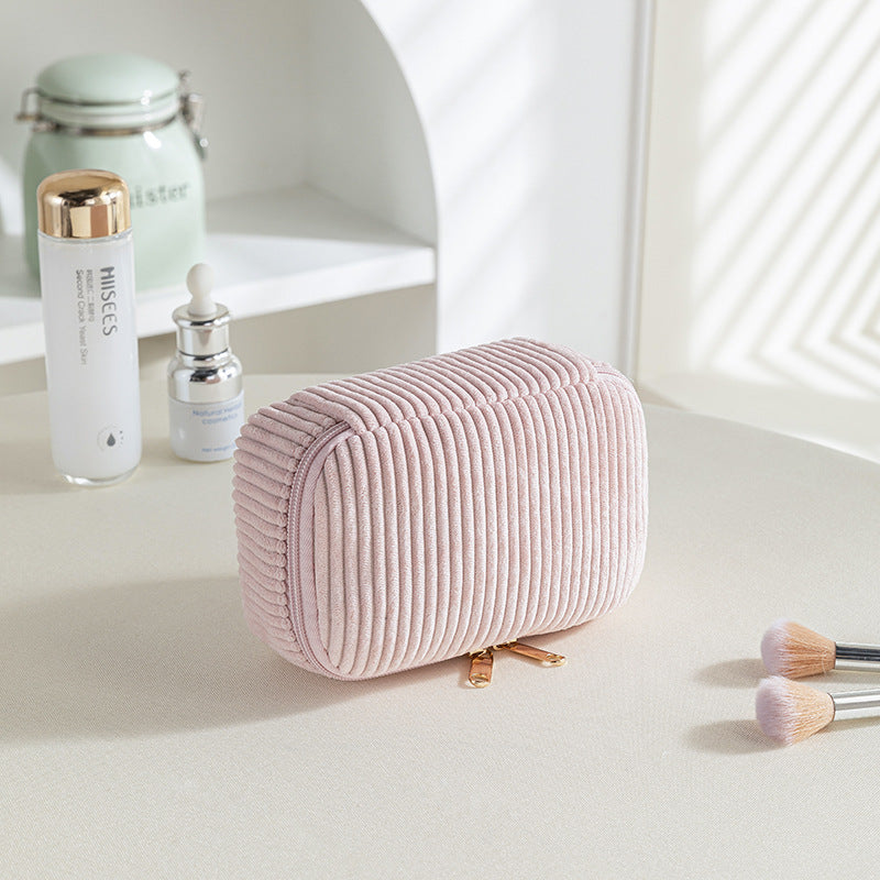 Flannel cosmetic bag, portable, hand-held red envelope, corduroy classification, flip bag, large-capacity portable storage bag set.