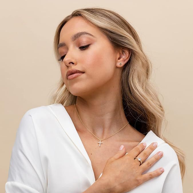 exclusive diamond-encrusted cross necklace jewelry for women, european and american high-end zircon clavicle chain