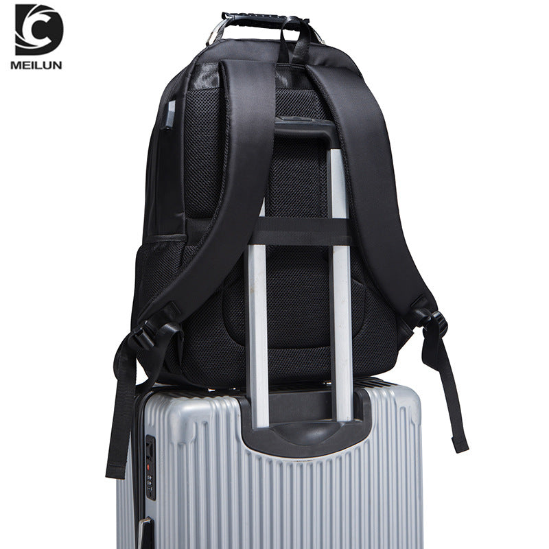 New gift schoolbag wholesale, men's business backpack multi-function usb backpack large capacity computer bag