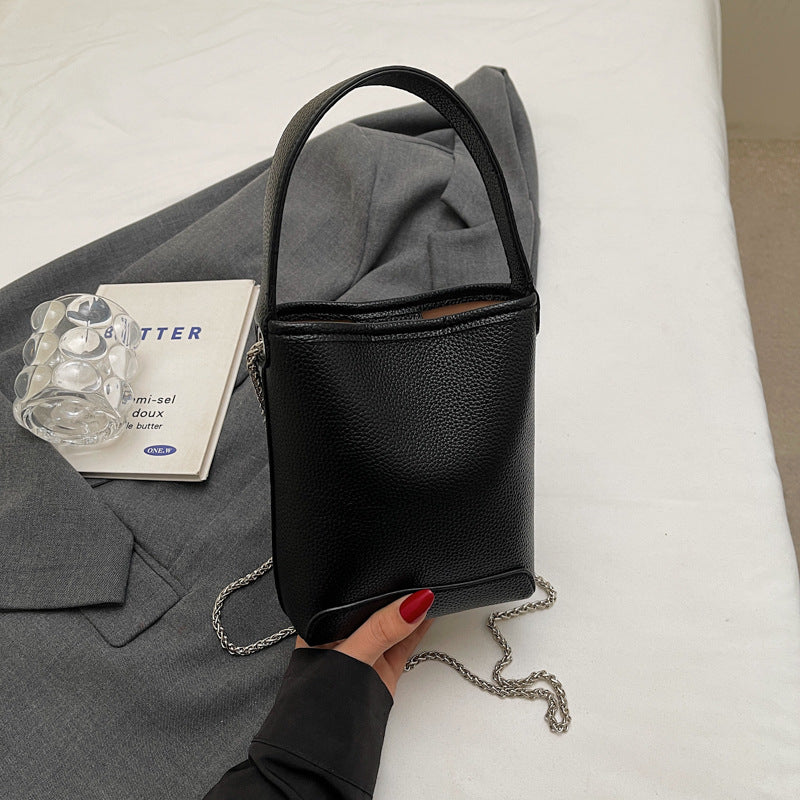 Cross-border mobile phone bag women's 2025 new fashion messenger bag Korean version mini shoulder bag Macaron simple bag