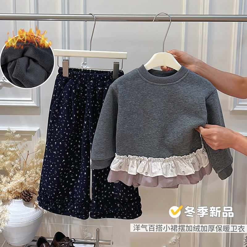 New girls' fall/winter fleece-lined top with lace trim - baby girl's autumn base layer, kids' early autumn outerwear sweatshirt, children's clothing