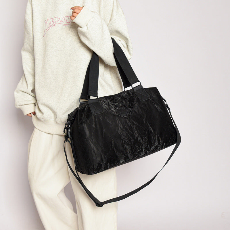 2025 new large-capacity fitness bag Korean version fashion travel storage handbag outdoor light sports swimming bag