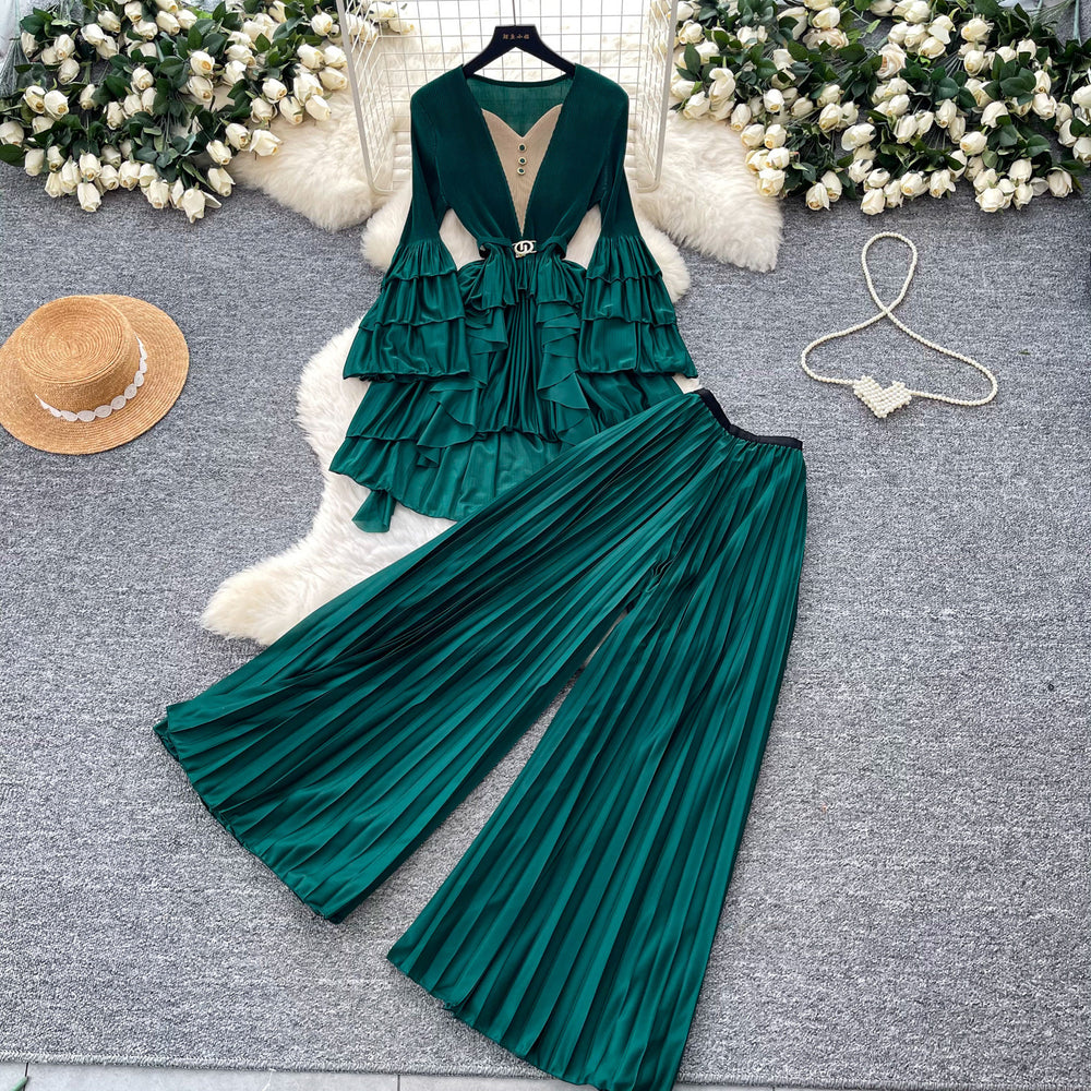 Classy sense of commuting style pleated pleated skirt three-quarter sleeve topshigh waistloose pants women's autumslimming looktwo-piece set