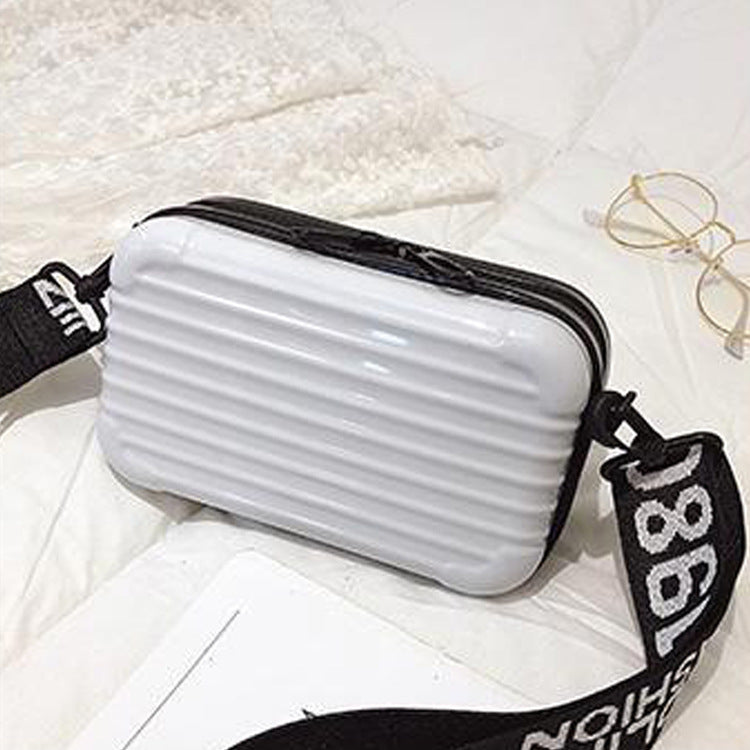 PC material hard shell enterprise gift cosmetic bag personalized portable waterproof overnight bag large-capacity storage box manufacturer