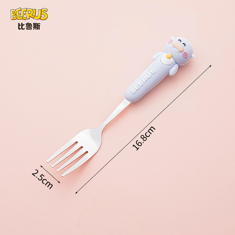 High-quality, adorable cartoon children's cutlery set featuring a cute bear design. includes a fork, spoon, and is perfect for school lunches. made of durable silicone, these portable forks and spoons are available for wholesale