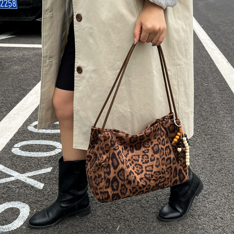 2025 new autumn/winter crossbody bag - commuter plush large capacity shoulder bag - women's casual fashion high-end tote bag