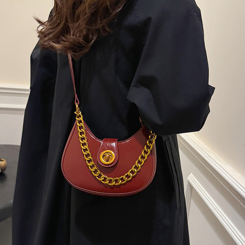 Cross-border bags Women's trendy fashion shoulder bags Women's casual saddles Daily travel trendy versatile underarm women's bags
