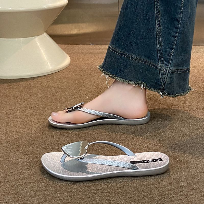 Women's flip-flops: comfortable, minimalist, non-slip, thick-soled, fairy-tale style, sweet beach sandals, heart-shaped slippers, korean casual