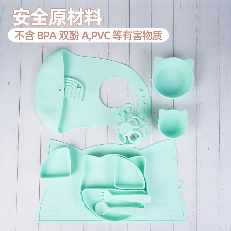 Customized portable silicone saliva pocket, spoon, suction cup, bowl 12-piece set, children's eating training tableware set manufacturer