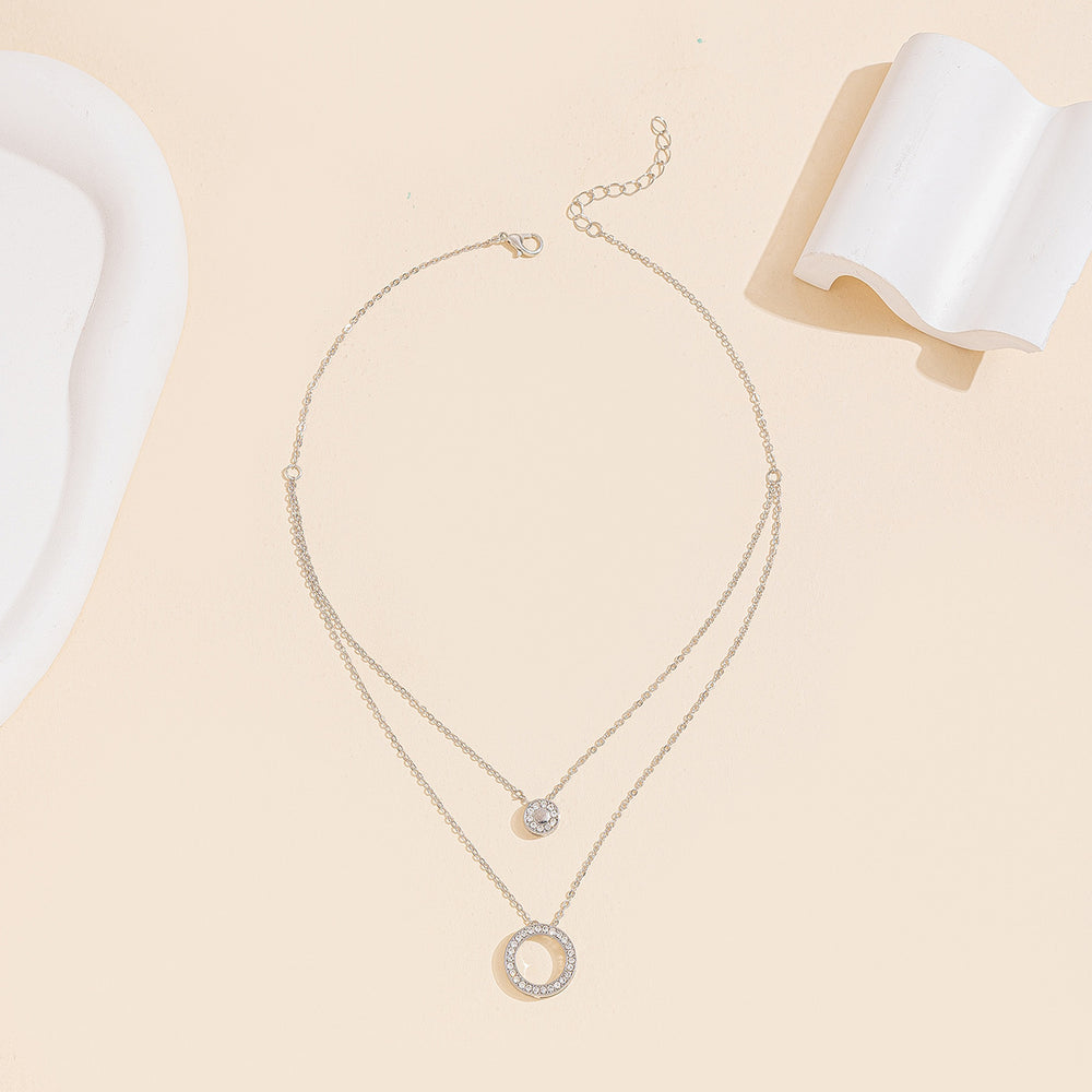 Wholesale round necklaces - european & american cross-border, light luxury, high-end diamond-studded pendants, women's fashionable minimalist design, choker necklaces