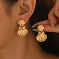 Wholesale resort-style earrings: european and american cross-border summer niche alloy stud earrings for women - exaggerated design starfish earrings