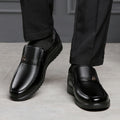 Clearance sale: men's leather shoes - autumn styles, fashionable & versatile, business casual, soft sole, perfect for middle-aged and elderly men