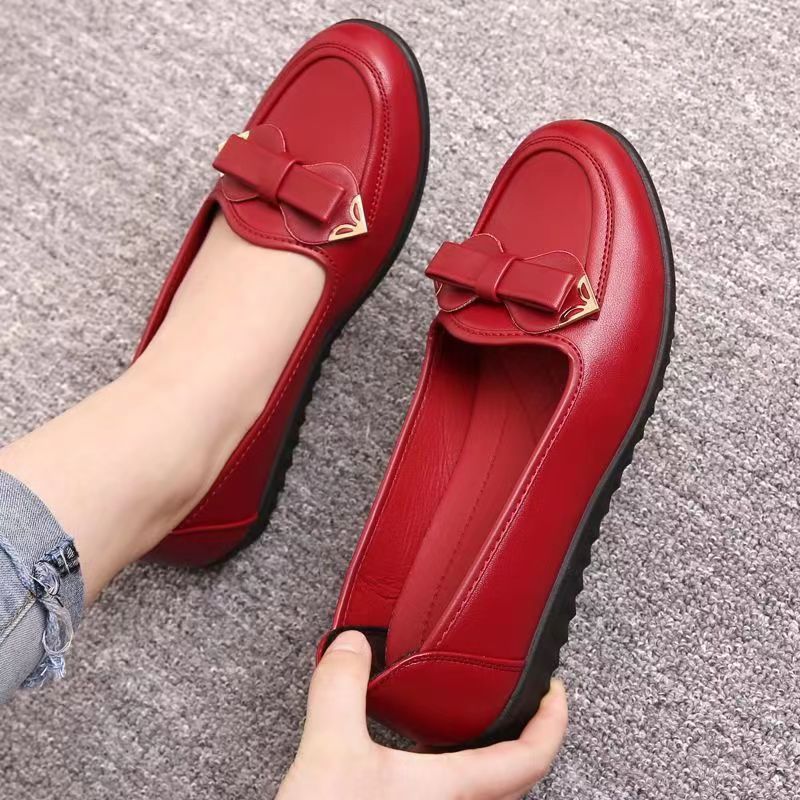 Soft leather soft bottom ladieswear shoes flatsabrasion resistantwaterproofbows work shoes wechat group purchase live broadcast one piece dropshipping