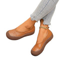 export plus size soft sole new style mom's slip-on non-slip wear-resistant women's shoes comfortable flat low-cut retro flats