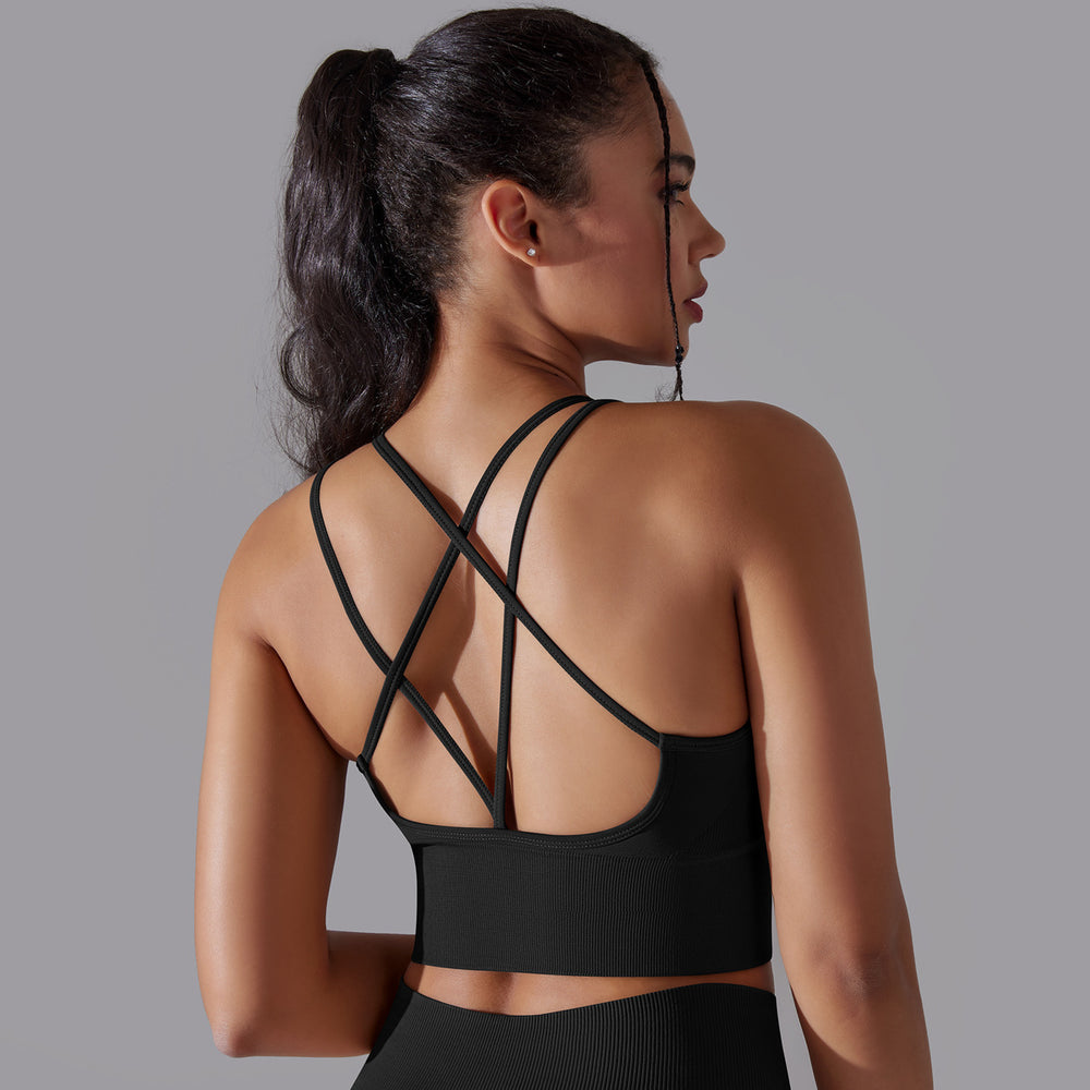 European and american new seamless yoga outfit sexy open-back workout set high-waisted butt-lifting leggings running fitness set