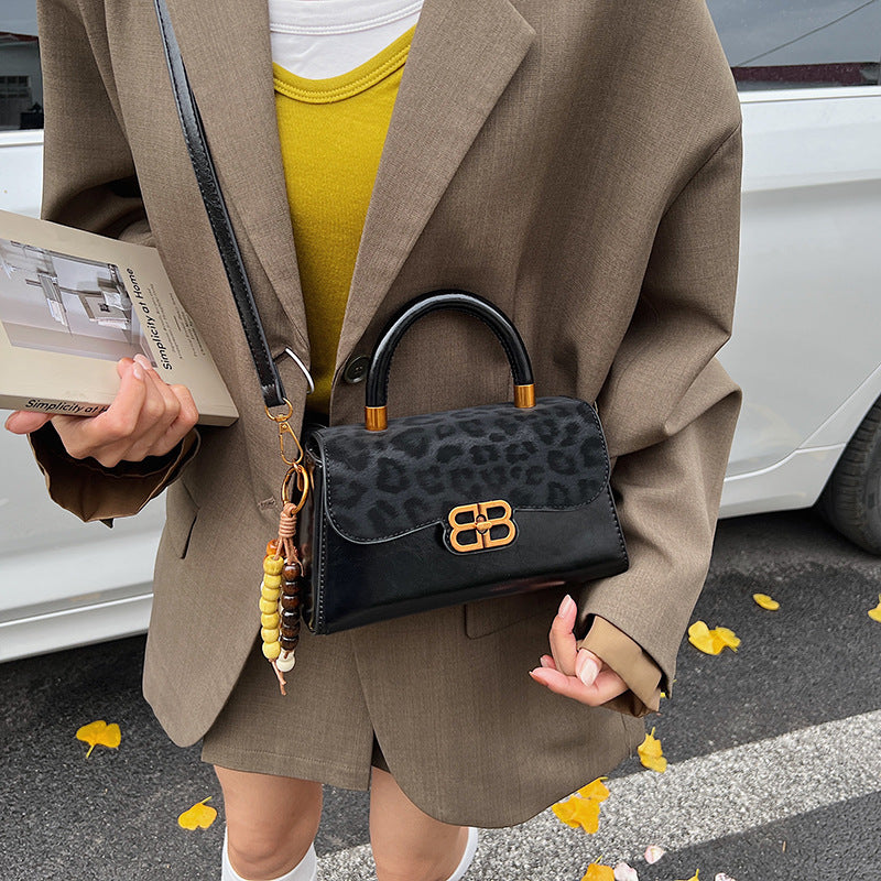French fashion handbag small square bag women's retro color block leopard print shoulder bag autumn and winter high-end color block crossbody bag