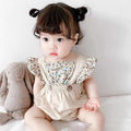 Infant and toddler summer lightweight romper, stylish floral print flutter-sleeve onesie for both boys and girls, perfect for outings – fashionable open-back design