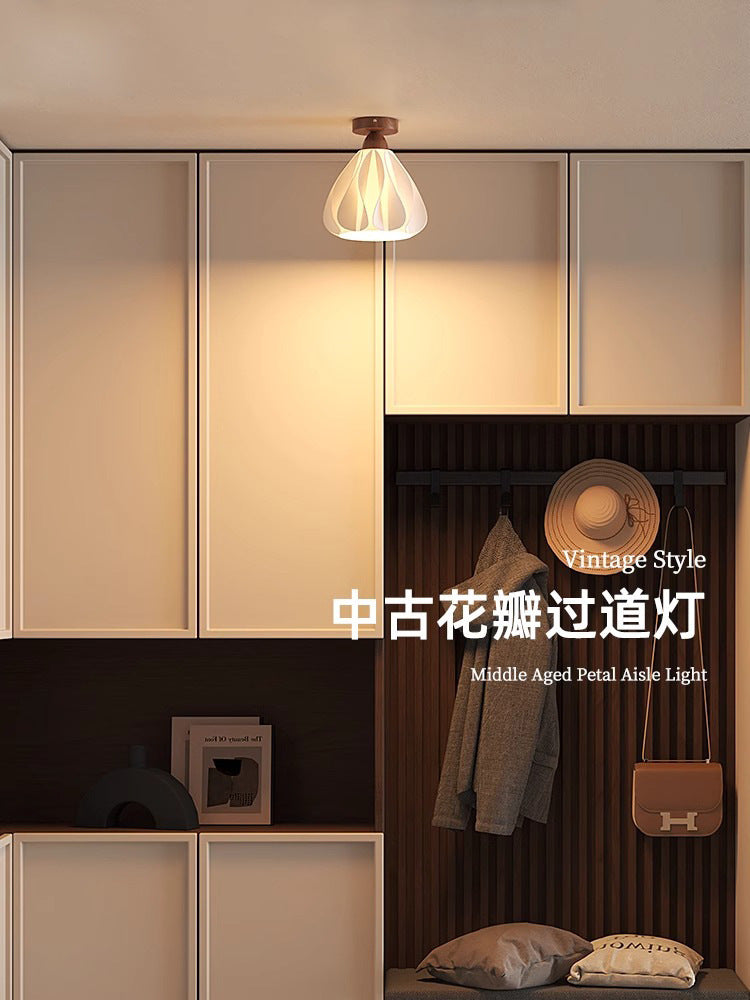 Walnut French cream B & B entrance entrance corridor aisle light eye protection balcony ceiling light medieval romantic light