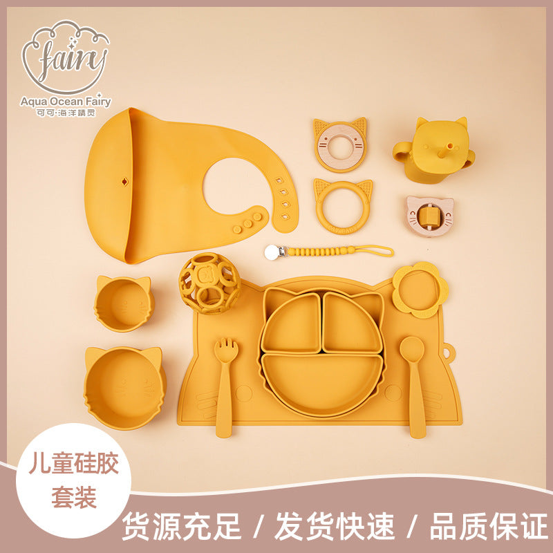 Customized food-grade silicone cat cartoon pattern modeling silicone bowl integrated three-grid plate divided rice feeding set