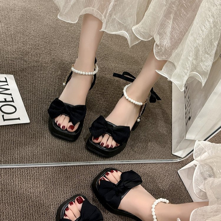 summer new arrivals: plus-size women's high-heeled sandals for cross-border e-commerce. available in sizes 35-42. wholesale options available. dropshipping to  and