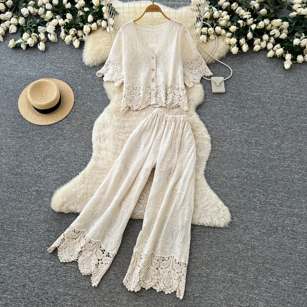 French chic lace cutout two-piece set for women -  summer new arrival: short-sleeve slimming sun protection shirt set