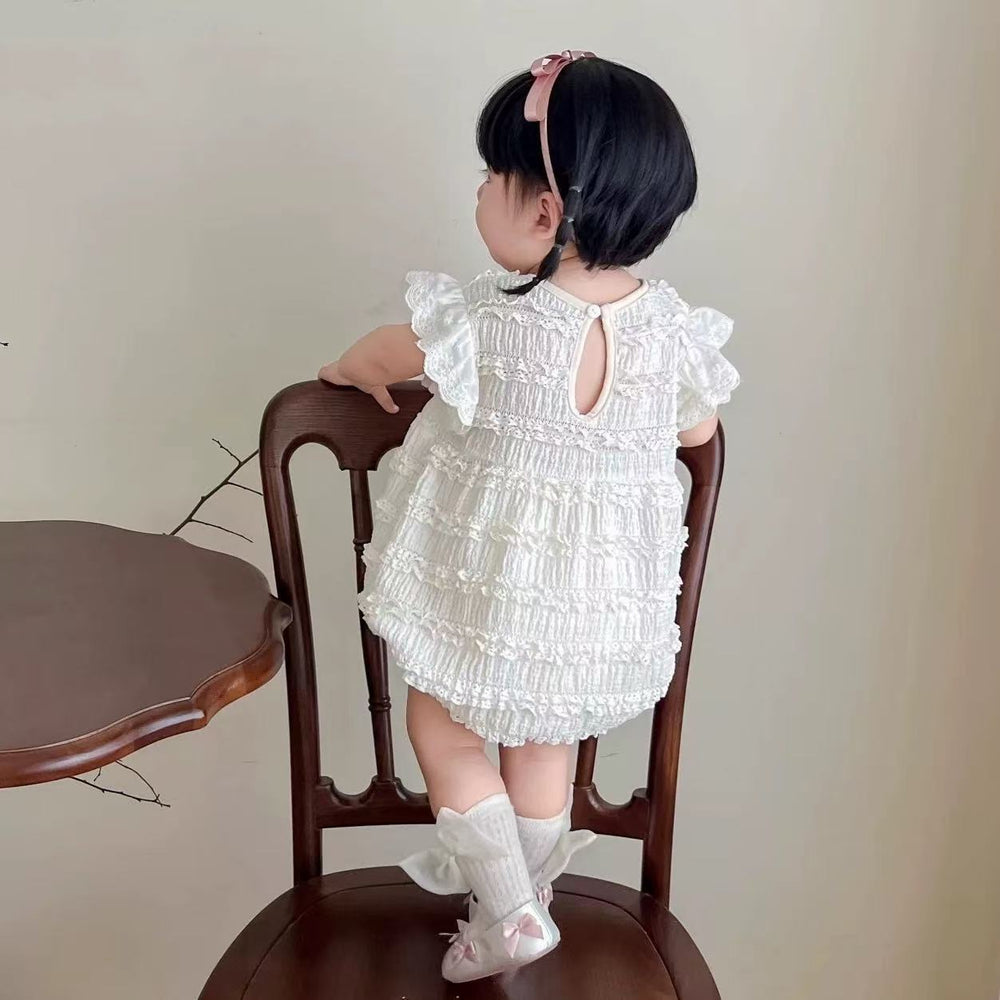 Summer clothes, baby girl baby girl baby girl bag butt shirt, thin style, flying sleeves, small age crawling clothes