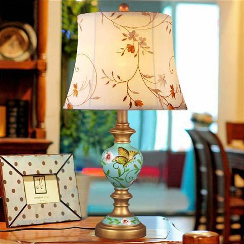 Coffee table american floor lamp living room bedroom master bedroom bedside table european floor lamp retro vertical bedside shelf