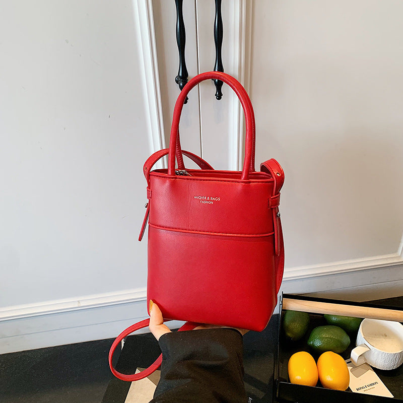 Foreign trade advanced sense niche bag women's summer 2025 new versatile shoulder messenger bag ins popular mobile phone bag